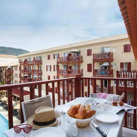 Beautiful With Balcony Or Terrace, Near The * Cavalaire-sur-Mer